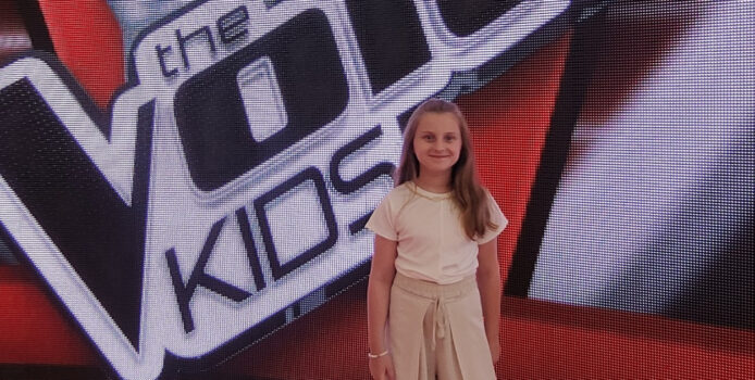 10-letnia Kamila z Grupy Wokalnej “AKORDIA” w „The Voice Kids”